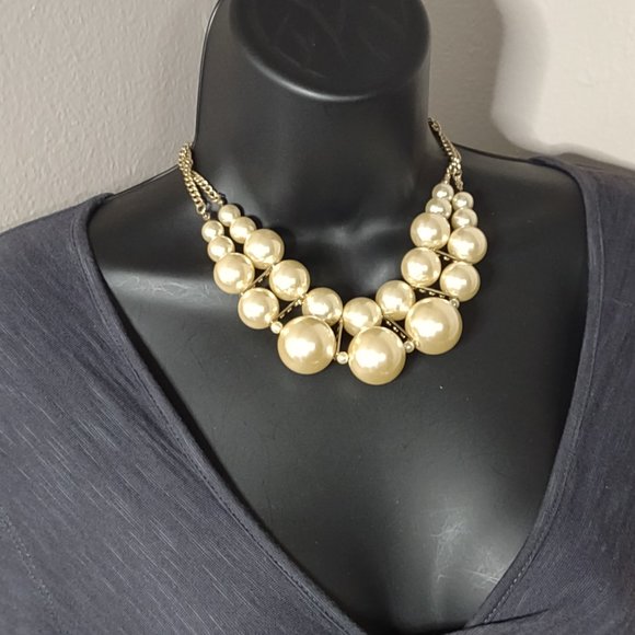 Faux Pearl Large Bead Necklace Adjustable 15 To 17 Inches Long - Picture 1 of 14
